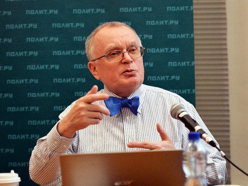 Лекция Василия Власова о скринингах. Фоторепортаж