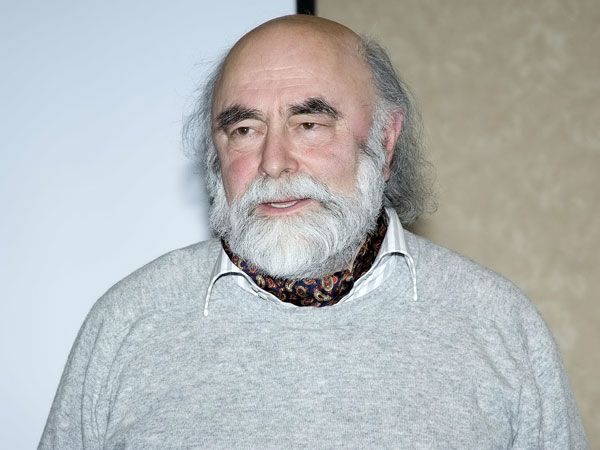 Образование и науку пора защищать