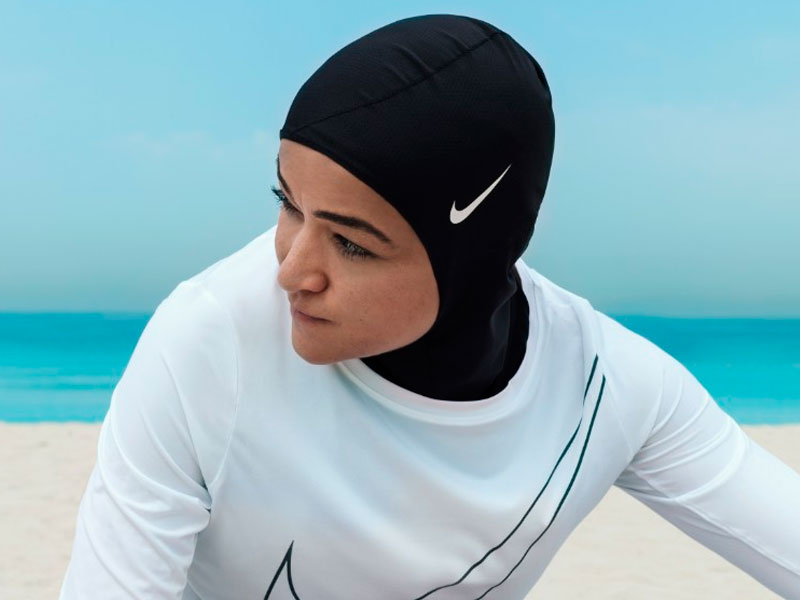 #100 СЛОВ. Nike выпустит спортивный хиджаб