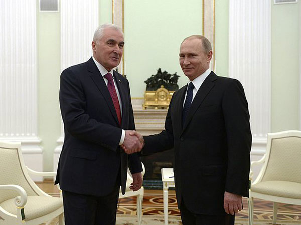 Путин договорился с Южной Осетией