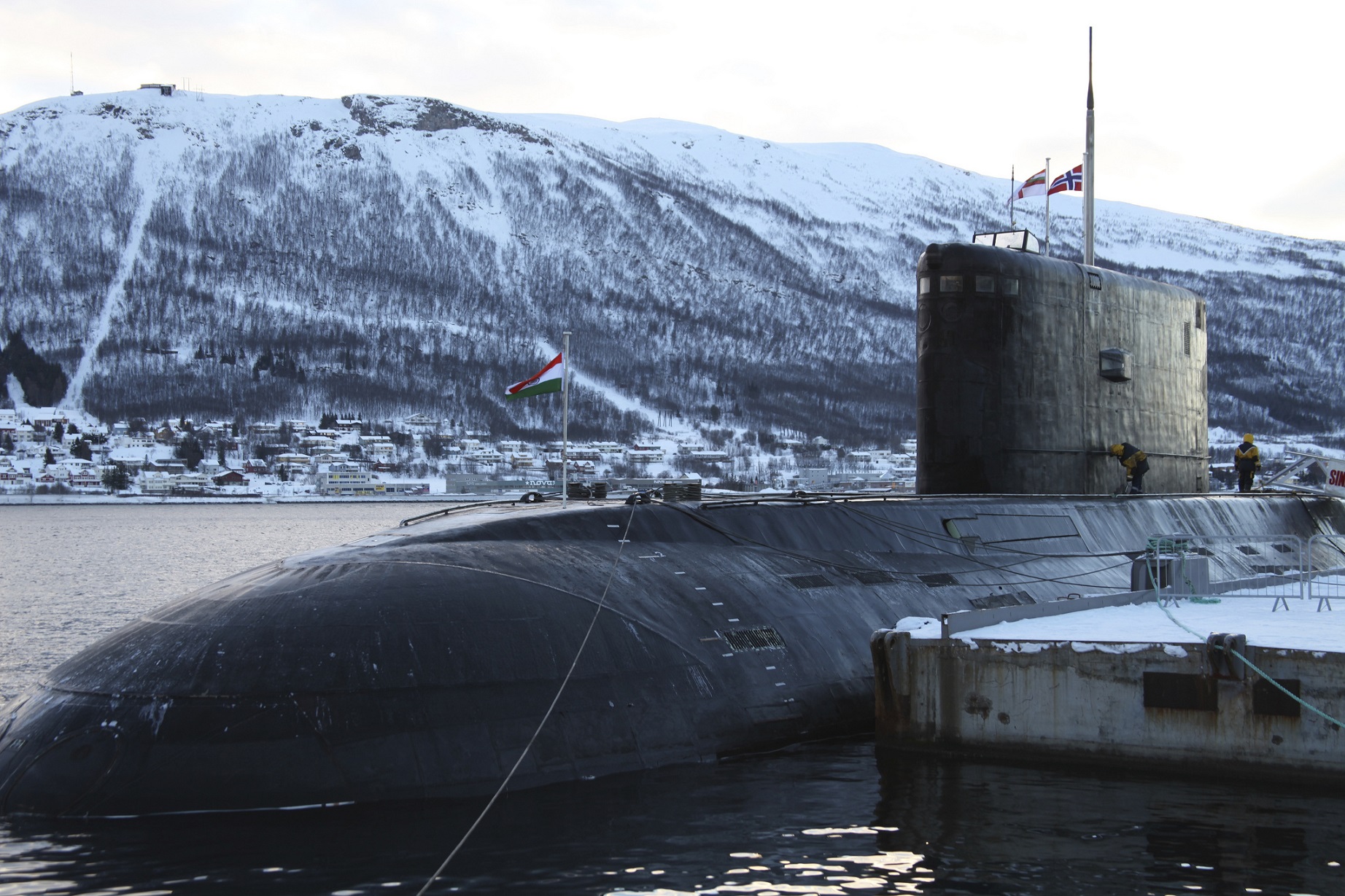 Взрыв на «Морском великане»