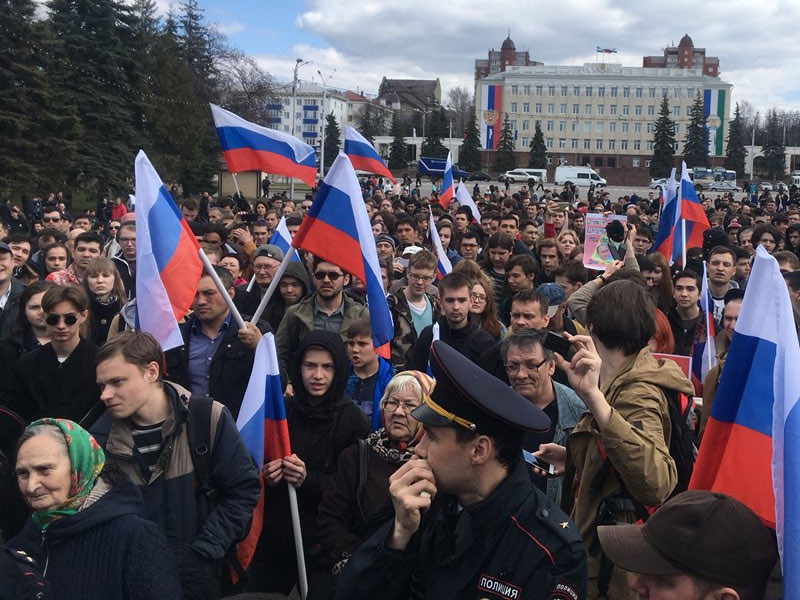 Хамитов решил поиграть с националистами в одну игру