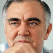 Президент Кабардино-Балкарии ушел в отставку по болезни