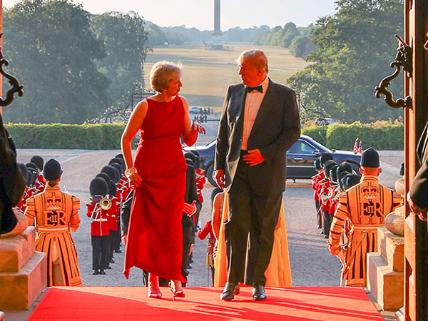 ЕС и США: конкуренция за Британию