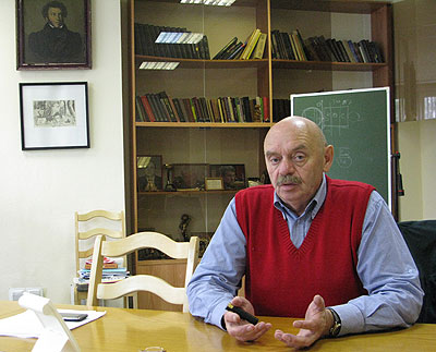 Ефим Рачевский: «Директор школы не должен сходить с ума от того, что он – директор»