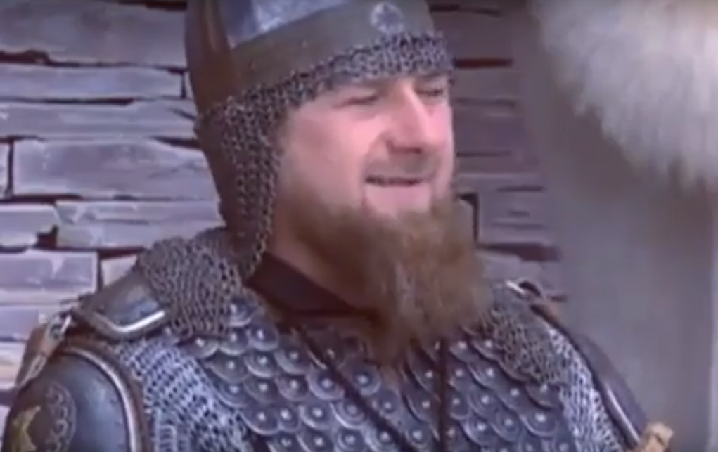 Видео дня. Кадыров-рыцарь