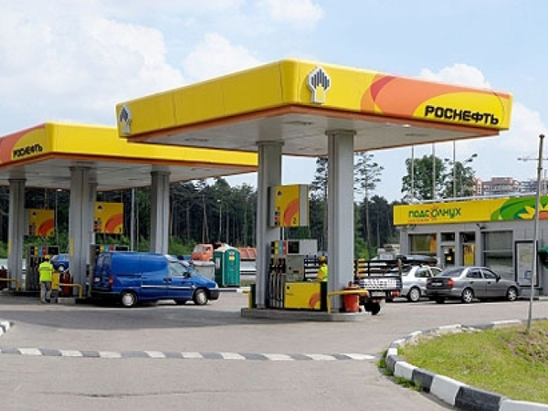 Благодаря «Роснефти» на заправках появился экологически чистый бензин