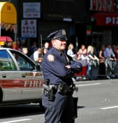 Сбивший полицейского дипломат вернулся в Москву