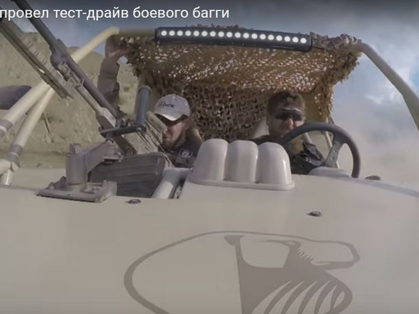 Видео дня. Кадыров за рулем боевого багги с пулеметом