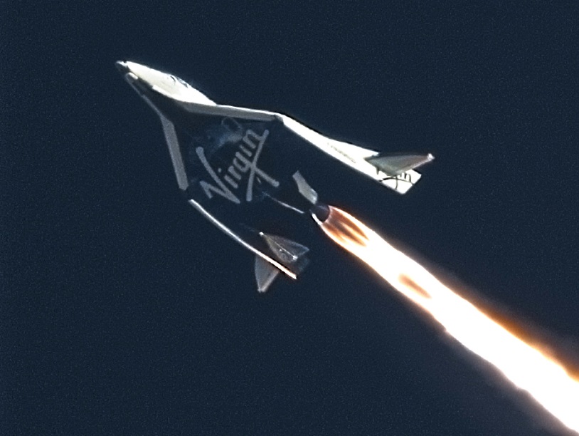 Полеты Virgin Galactic будут возобновлены в 2015 году