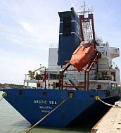 На Arctic Sea поищут контрабанду