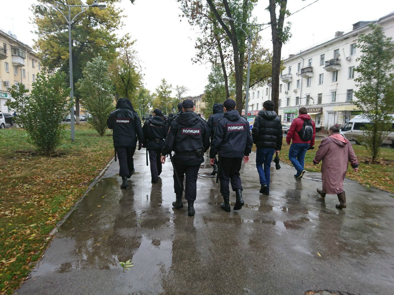 Именинный протест