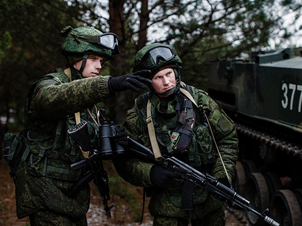 Видео дня. Российская армия сильная и могучая