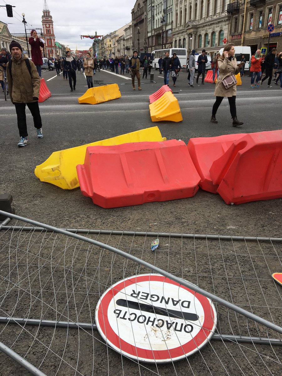 Царь в автозаке