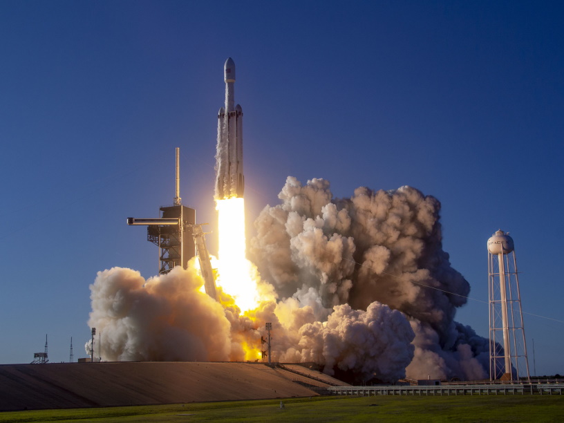 Для старта экспедиции к спутнику Юпитера выбрана ракета-носитель Falcon Heavy