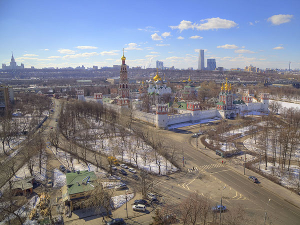 Москва застроена недостаточно плотно