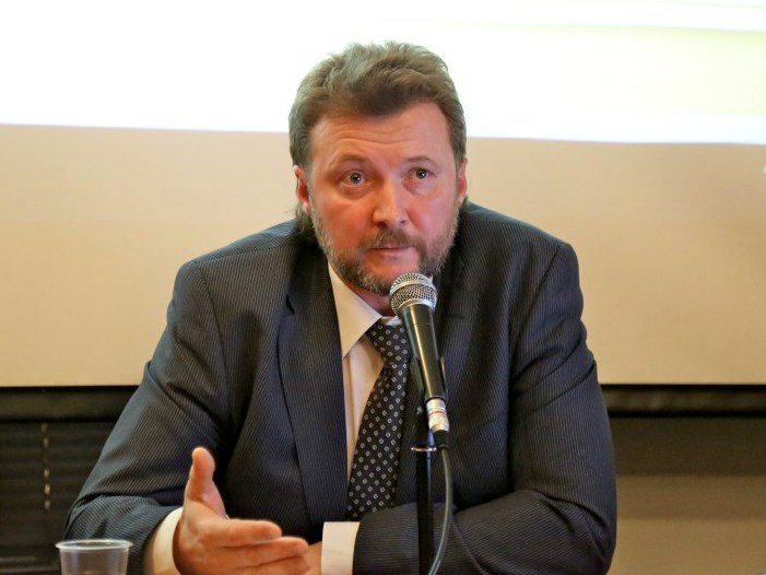 Лекция Олега Хайретдинова о психических расстройствах. Видеофрагмент