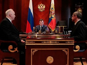 Закрыть казино войны