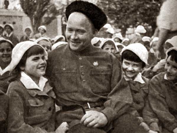 Дедъ. Аркадий Гайдар. Часть1