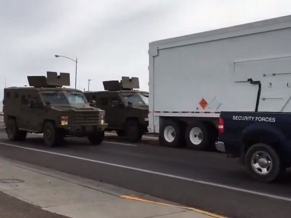 Видео дня. В США грузовик с ядерным оружием попал в ДТП