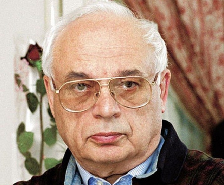 Владимир Ворошилов