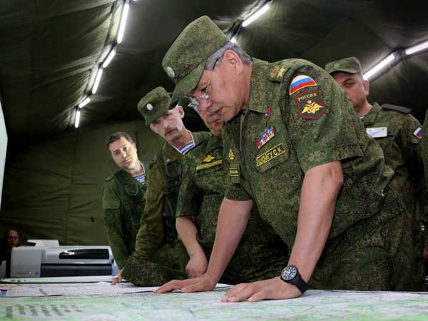 Путин отозвал войска с учений у границы с Украиной