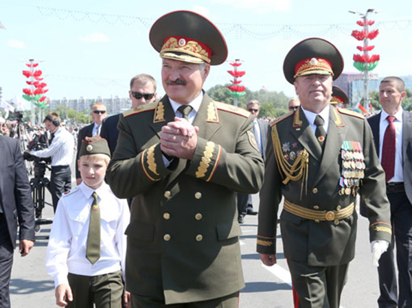 У Лукашенко будет «свой парад»