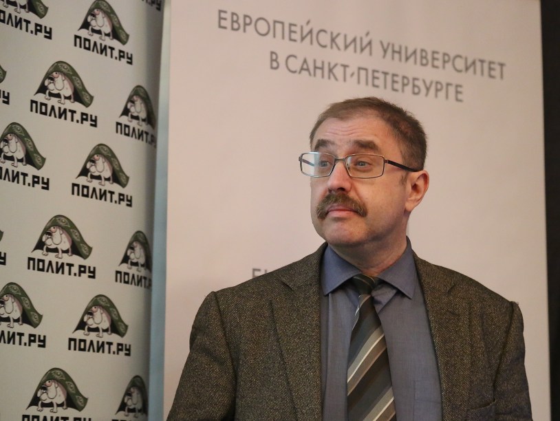 Лекция Владимира Гельмана о технократических реформах. Фоторепортаж