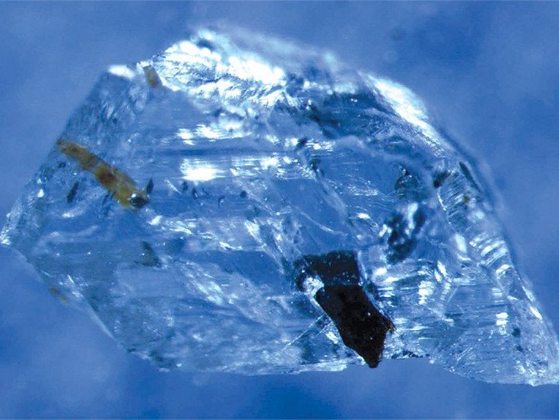 Обнаружены признаки воды на глубине 1000 километров