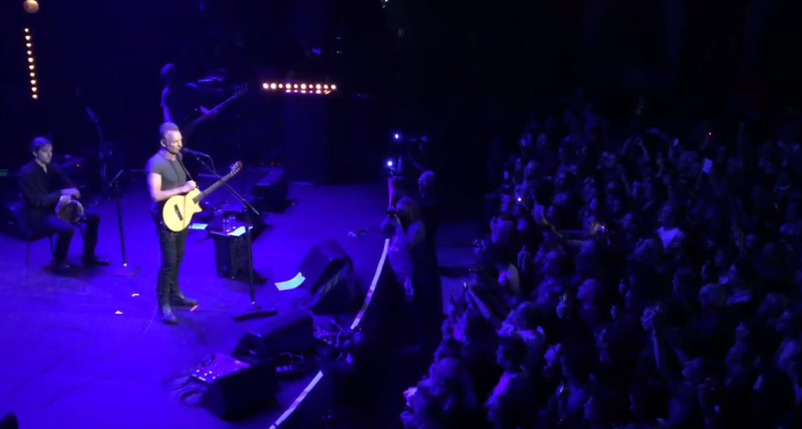 Видео дня. Первый концерт в Bataclan после терактов